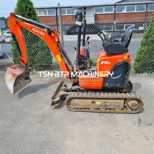 KUBOTA U10-3 (2015) 1985 H - 1T1